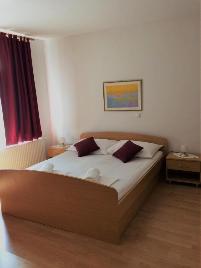 Apartman Pod Forticu Χβαρ Εξωτερικό φωτογραφία